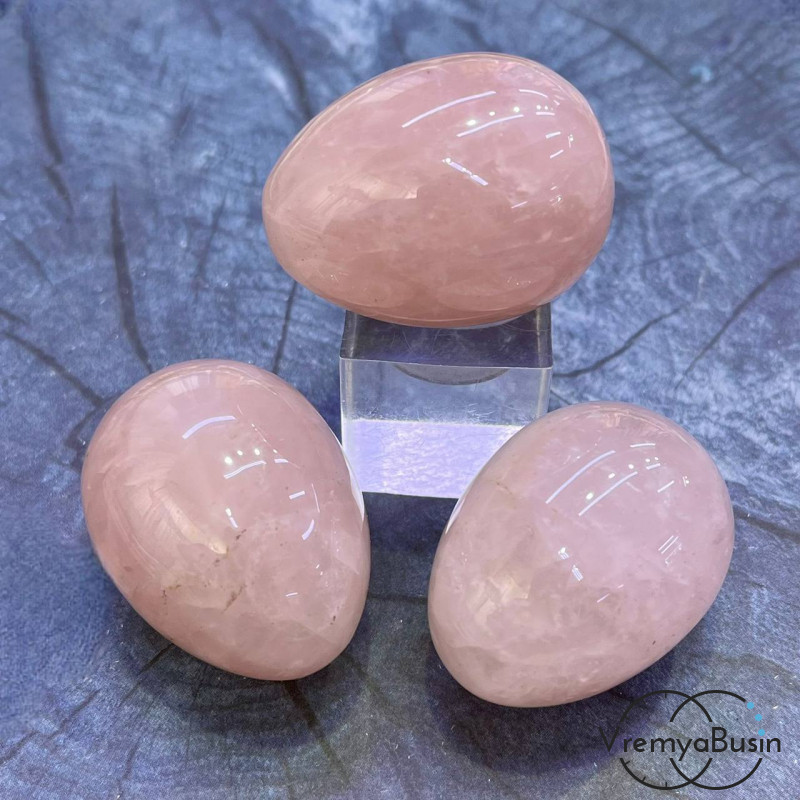 Розовый кварц. Яйцо сувенирное из камня, ок. 30х40 мм  (1 шт.)