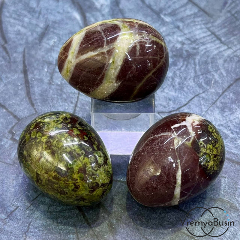 Яшма. Яйцо сувенирное из камня, ок. 30х40 мм  (1 шт.)