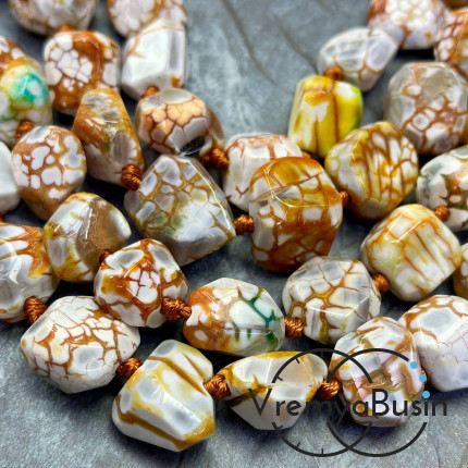 Агат вены дракона, галтовка с гранями, ок. 20 мм (нить, ок. 18 шт.)