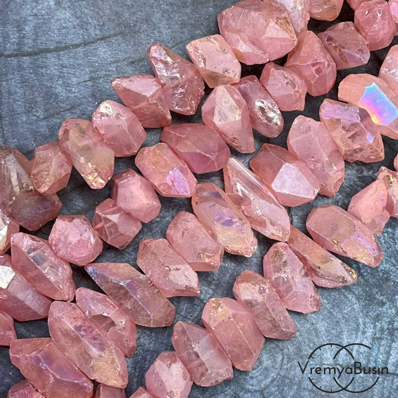 Кварц тонир. матовый, галтовка «кристалл» свободной огранки (1/2 нити, ок. 18 шт.) Кварц тонир. матовый, галтовка «кристалл» свободной огранки (1/2 нити, ок. 18 шт.)