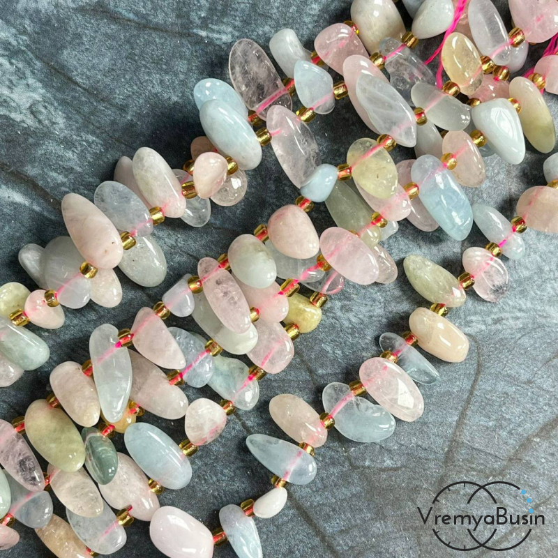 Берилл, галтовка палочки, ок. 8-10х15-25 мм (нить, ок.  60 шт.)