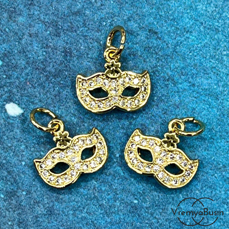 Подвеска с фианитами "Маска", 8х15 мм, латунь с позолотой (1 шт.)