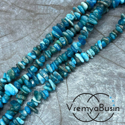 Крошка каменная. Апатит (нить, ок. 40 см.)