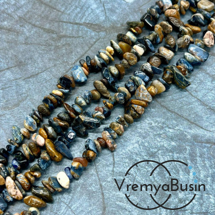 Крошка каменная. Петерсит (нить, ок. 40 см.)