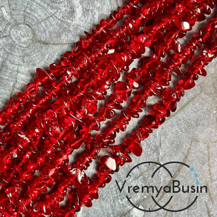 Кварц тонир., имит. из стекла, крошка каменная (нить, ок. 80 см.)