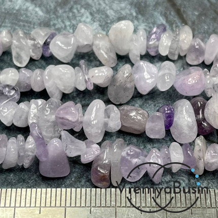 Аметист лавандовый. Крошка каменная (нить ок. 40 см.)