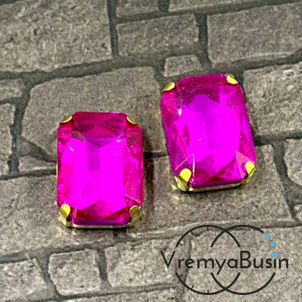 Стразы из стекла в цапах под золото. Прямоугольник 13х18 мм FUCHSIA (1 шт.)