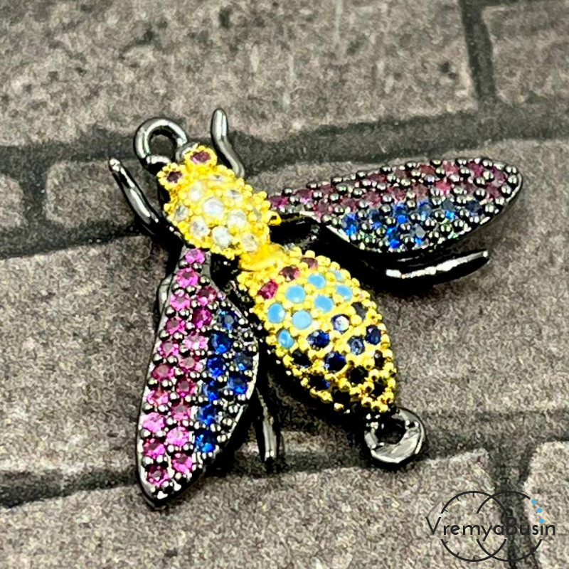 Коннектор с цветными фианитами "Насекомое", 14х20 мм, латунь с черным родиевым покрытием (1 шт.)