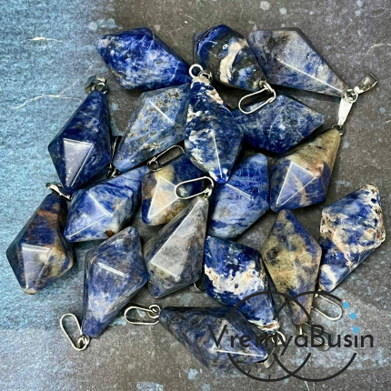 Содалит, кулон из камня "Кристалл", ок. 15х30 мм (1 шт.)