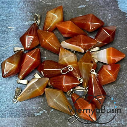 Сердолик, кулон из камня "Кристалл", ок. 15х30 мм (1 шт.)