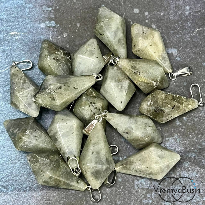 Лабрадор, кулон из камня "Кристалл", ок. 15х30 мм (1 шт.)