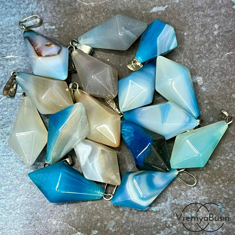 Агат тонир., кулон из камня "Кристалл", ок. 15х30 мм (1 шт.)