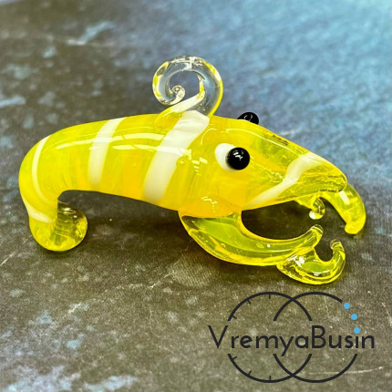 Подвеска из стекла лэмпворк "Креветка", ок. 40х25х20 мм, цв. желтый  (1 шт.)