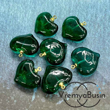 Кулон из стекла "Сердце", 20 мм, цв.  изумрудный (1 шт.)