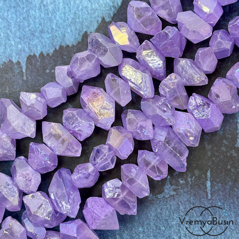 Кварц тонир. матовый, галтовка «кристалл» свободной огранки (1/2 нити, ок. 18 шт.) Кварц тонир. матовый, галтовка «кристалл» свободной огранки (1/2 нити, ок. 18 шт.)