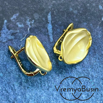 Швензы с эмалью и с английским замком, 17х16 мм, латунь с позолотой (1 пара)