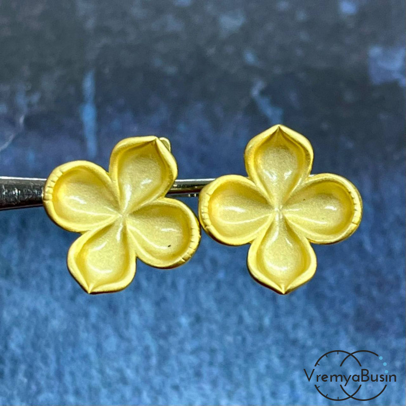 Швензы с эмалью "Цветок" с английским замком, 17х16 мм, латунь с позолотой (1 пара)