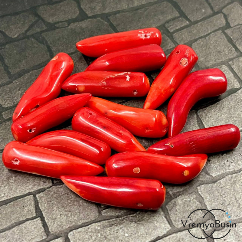 Коралл натур., бусины длинные перчики, ок. 30-40х8 мм, цв. красный (1  шт.)