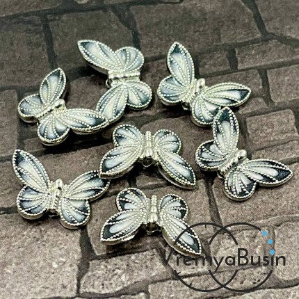 Бусина металлическая с эмалью "Бабочка", 20х13х5 мм, цв. черно-белый в серебре (1 шт.)