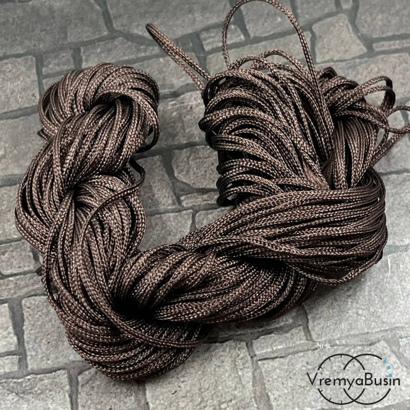 Шнур нейлоновый для браслетов Шамбала "Косичка", толщ. 1 мм  (1 шт.)