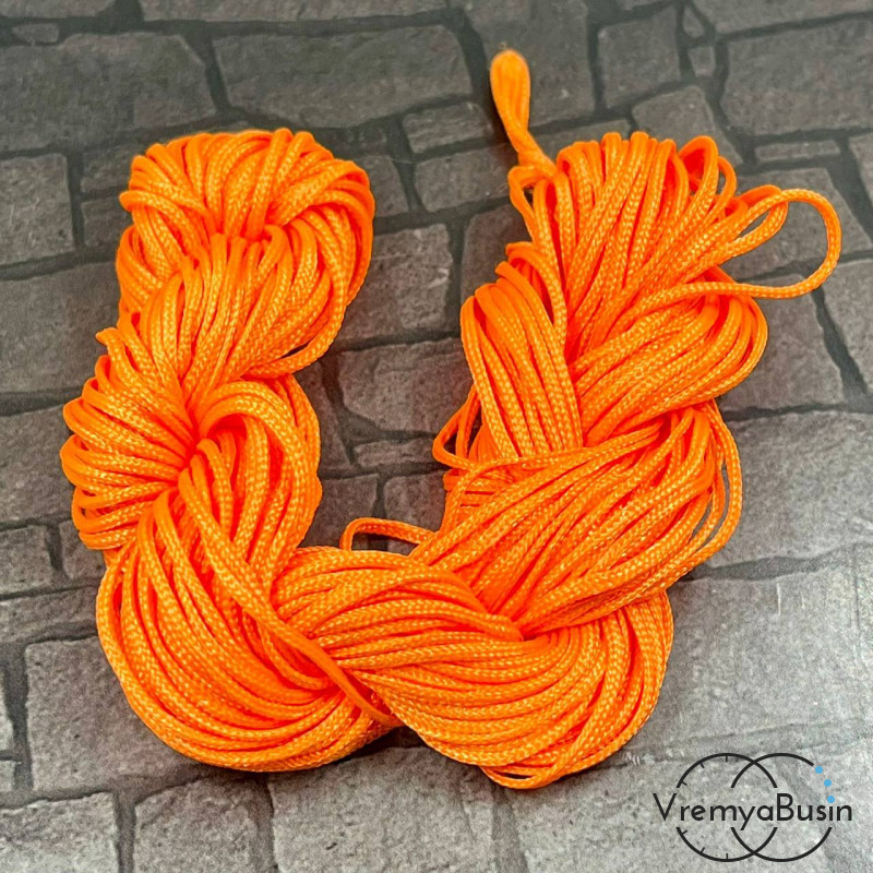 Шнур нейлоновый для браслетов Шамбала "Косичка", толщ. 1 мм  (1 шт.)