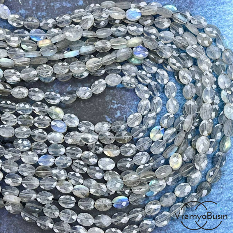 Лабрадор, овал плоский граненый ок. 5х7 мм (1/2 нити, ок. 28 шт.)