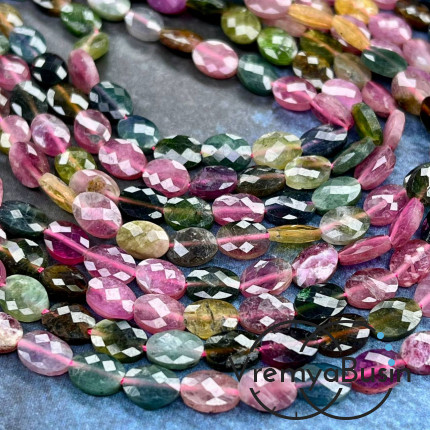 Турмалин, овал плоский граненый ок. 5х7 мм (1/2 нити, ок. 28 шт.)