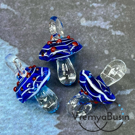 Подвеска из стекла лэмпворк "Грибок", ок. 25х15 мм (1 шт.)