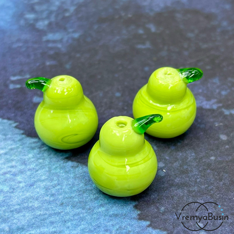 Бусины из стекла лэмпворк "Груша",  ок. 15х15 мм  (1 шт.)