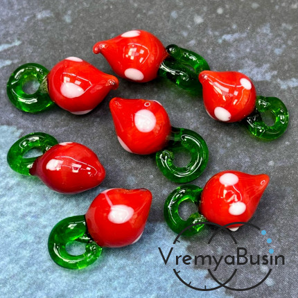 Подвеска из стекла "Редис", 20х10 мм (1 шт.)