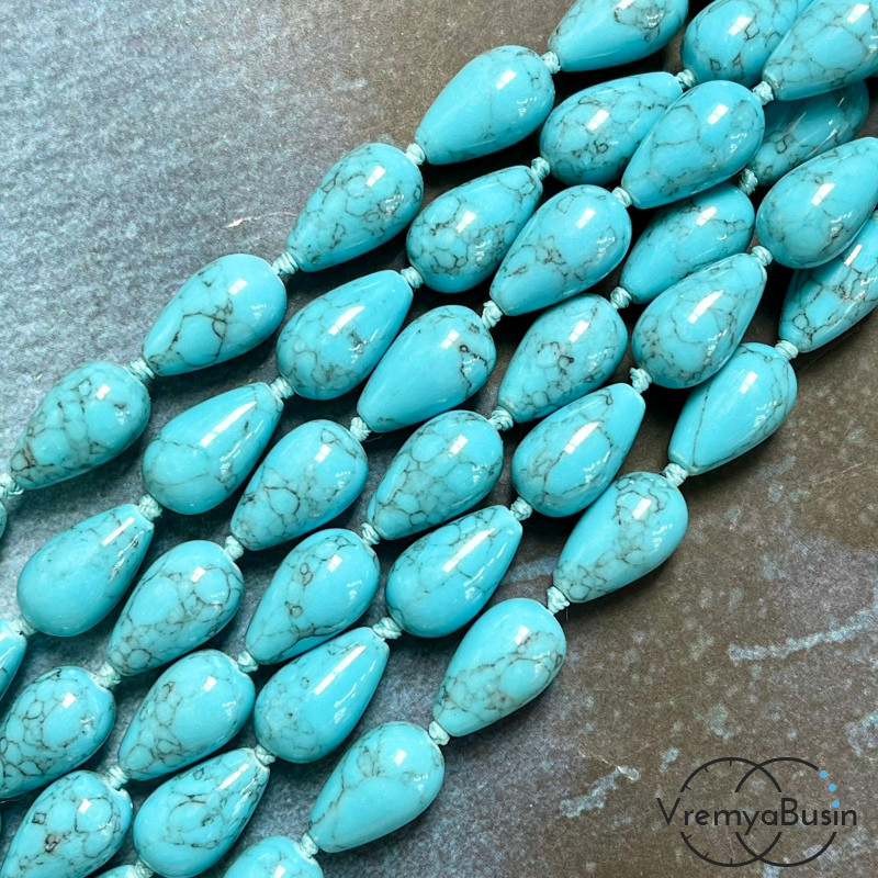 Бирюза имит. из говлита, капля гладкая 10х16 мм, цв. голубой (1/2 нити, ок. 15 шт.)