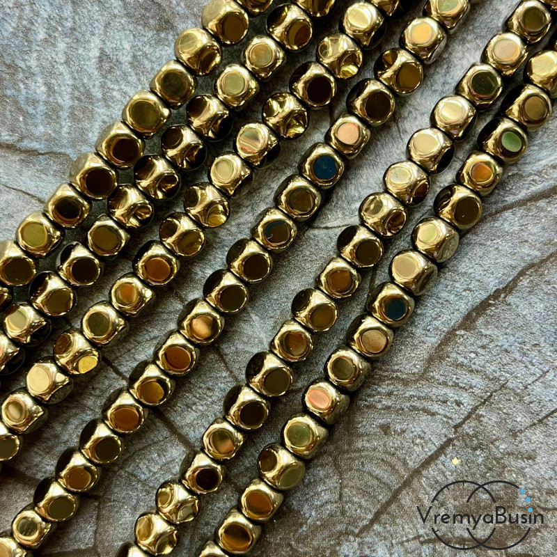 Гематит, округлый кубик 6 мм, цв. пирит  (нить, ок. 50 шт.)