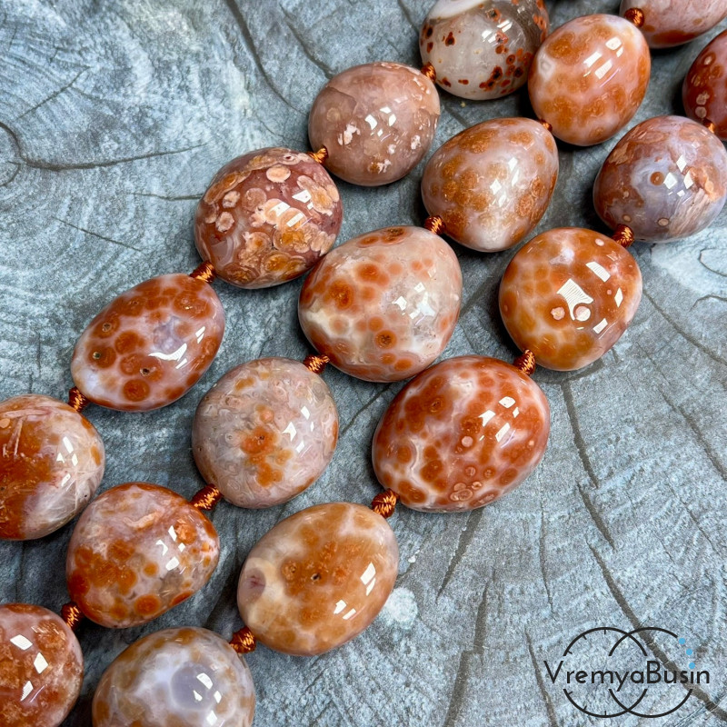 Агат натур., овальные крупные бусины, от 18 до 25 мм (нить, ок. 15 шт.)