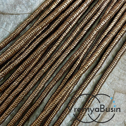 Гематит, диск изогнутый волной,4х1 мм, цв. коричневый (нить, ок. 400 шт.)