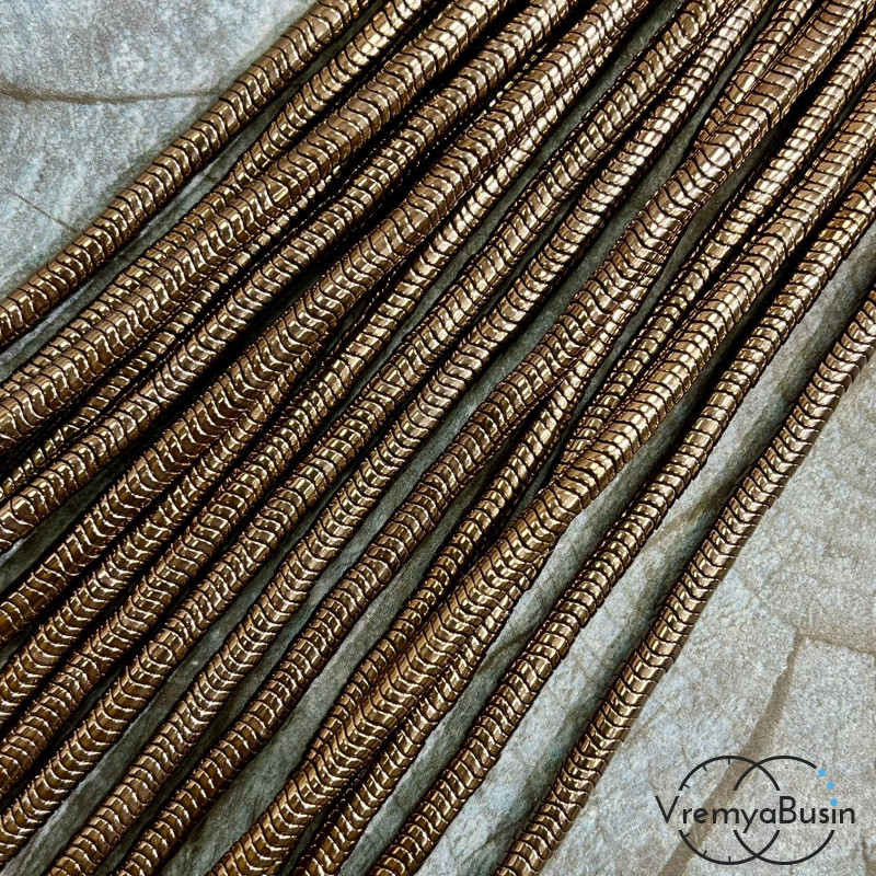 Гематит, диск изогнутый волной,4х1 мм, цв. коричневый (нить, ок. 400 шт.)