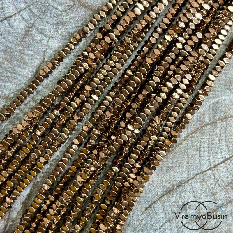 Гематит, прямоугольник со скошенными уголками,  3х2 мм, цв.  коричнеый (нить, ок. 180 шт.)