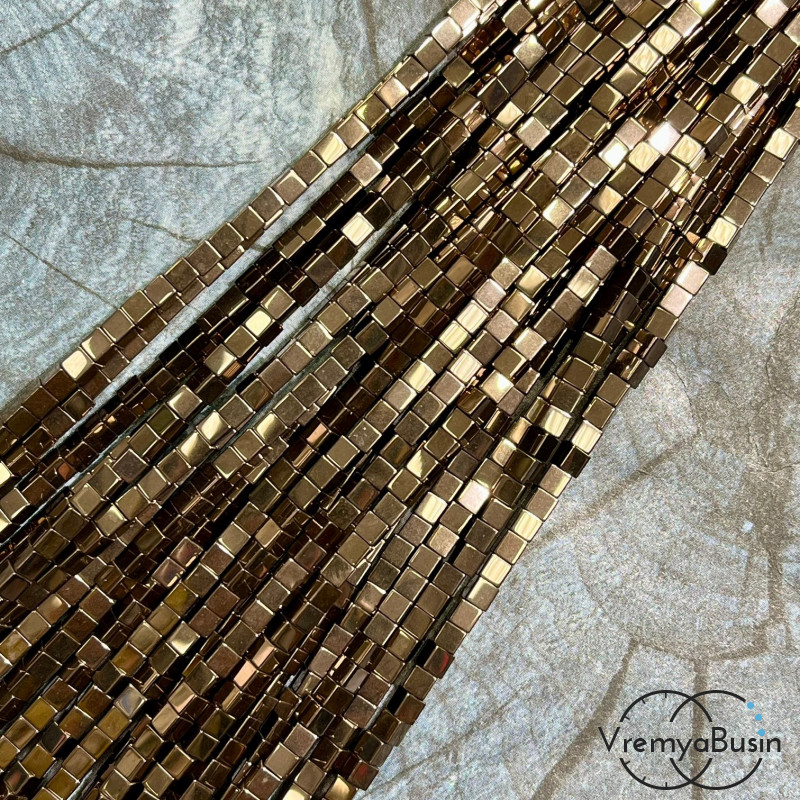 Гематит, кубик гладкий 3 мм, цв. коричневый   (нить, ок. 130 шт.)