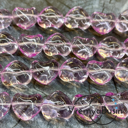 Сердце, бусины из стекла, 15х14х10 мм, цв.  розовый    (1/2 нити, ок. 13 шт.)