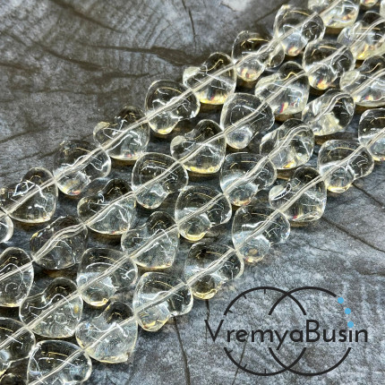 Сердце, бусины из стекла, 15х14х10 мм, цв.  прозрачный   (1/2 нити, ок. 13 шт.)