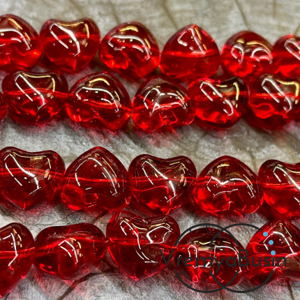 Сердце, бусины из стекла, 15х14х10 мм, цв. красный    (1/2 нити, ок. 13 шт.)