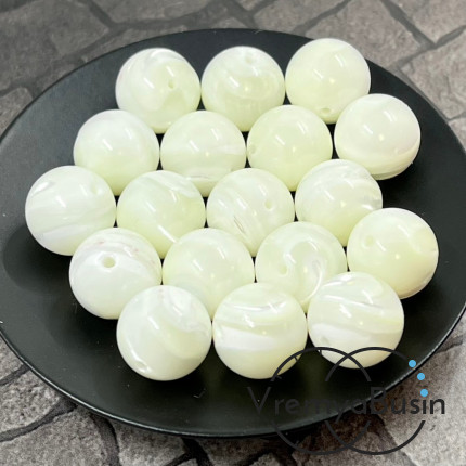 Перламутр натур., шарик гладкий 12 мм, цв. белый   (1    шт.)