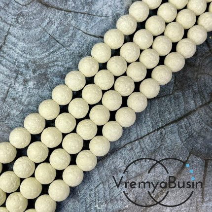 Лава тонир., бусины   шарики, ок. 8 мм,    цв. белый  (нить, ок.   48   шт.)