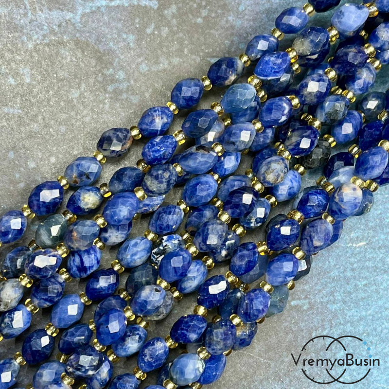 Содалит, бочонок с ювелирной огранкой, ок. 6х8 мм (нить, ок. 38 шт.)