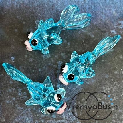 Подвеска из стекла лэмпворк "Рыбка", 35х18х15 мм (1 шт.)