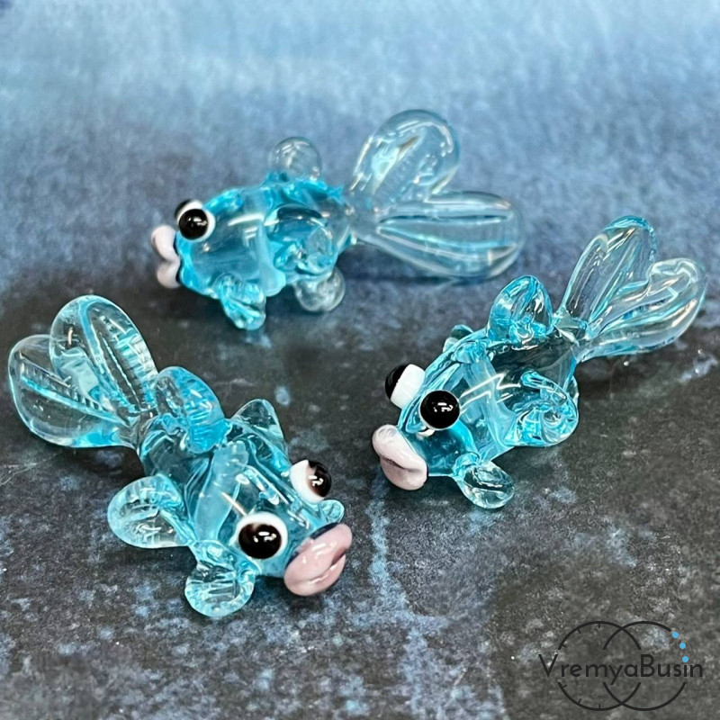 Подвеска из стекла лэмпворк "Рыбка", 35х18х15 мм (1 шт.)