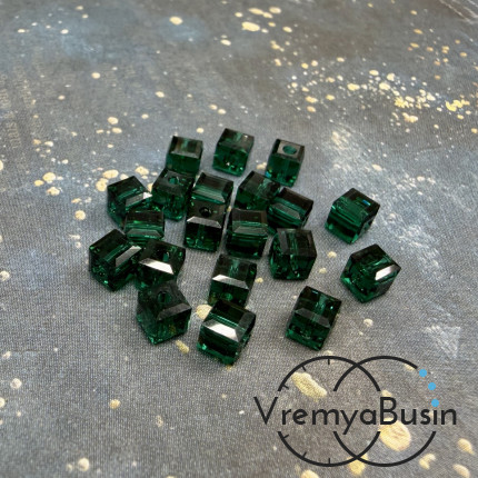 SWAROVSKI Бусина хрустальная 5601, Куб 4 мм, цв. изумрудный (1 шт.)