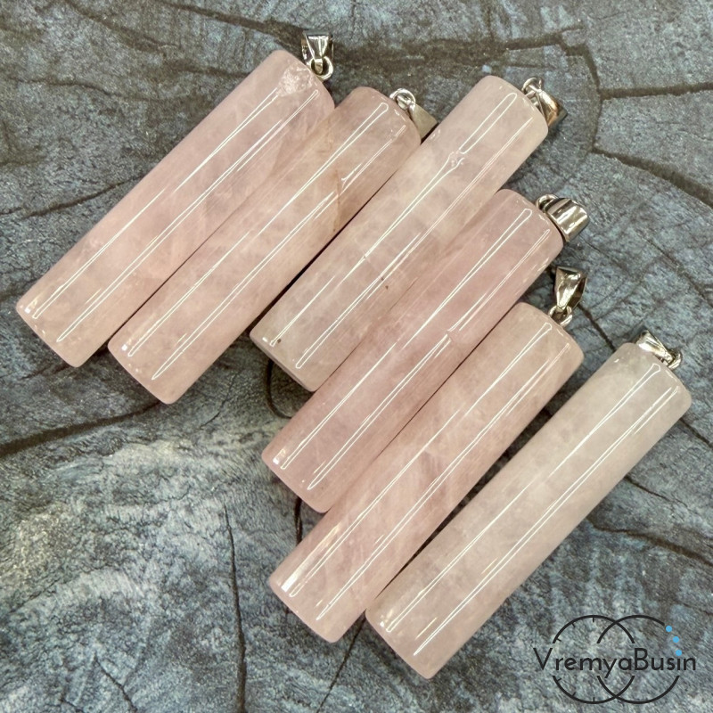 Розовый кварц,       кулон из камня «Круглый цилиндр», ок. 12х50 мм (1 шт.)