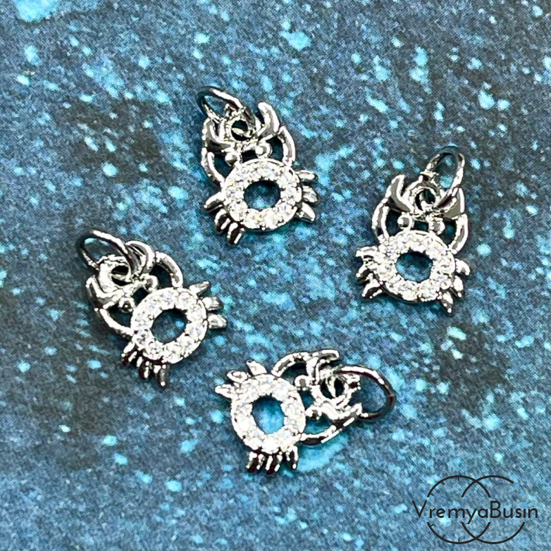 Подвеска с фианитами "Краб", 10х8 мм, латунь с родиевым покрытием (1 шт.)