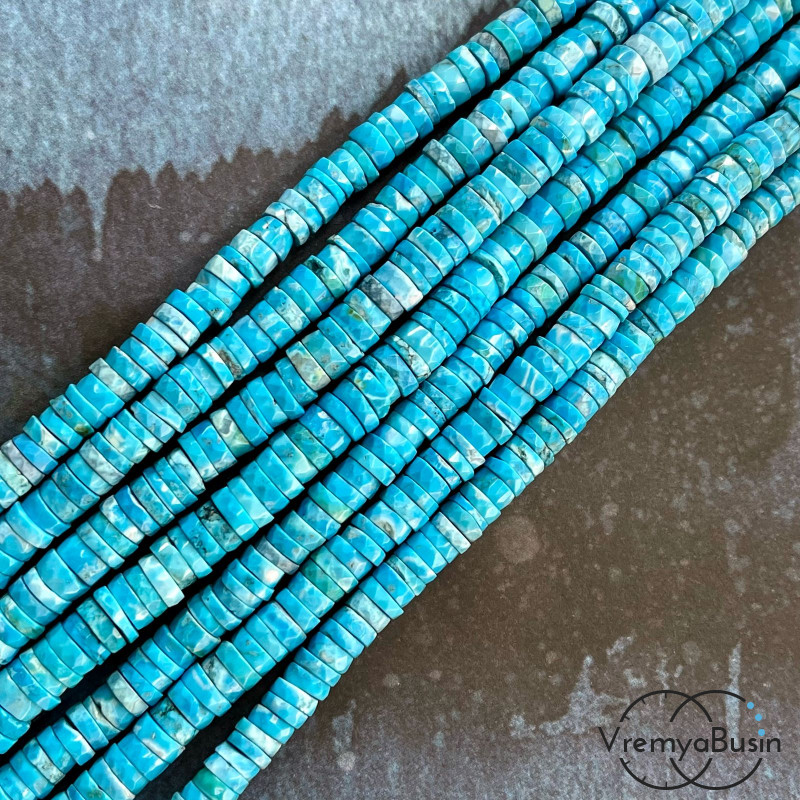 Говлит, имит.бирюзы, бусины чипсы граненые, 6-7 мм (1/2 нити, ок. 80 шт.) Говлит, имит.бирюзы, бусины чипсы граненые, 6-7 мм (1/2 нити, ок. 80 шт.)