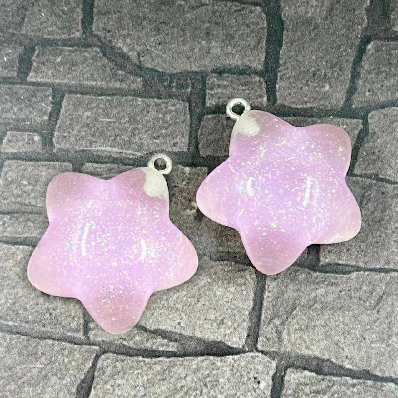 Подвеска из акрила "Звезда", 27х25х15 мм, цв. сиреневый  (1 шт.)